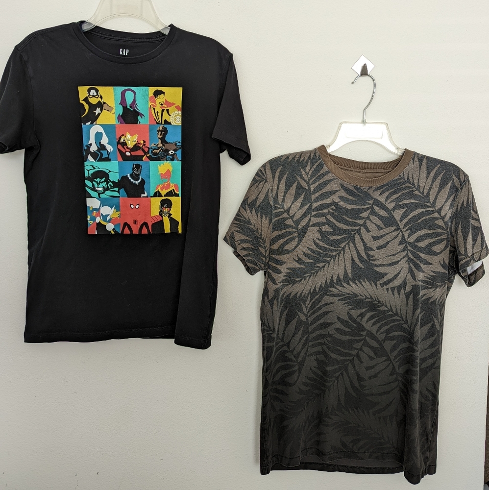 2 T-SHIRTS BUNDLE